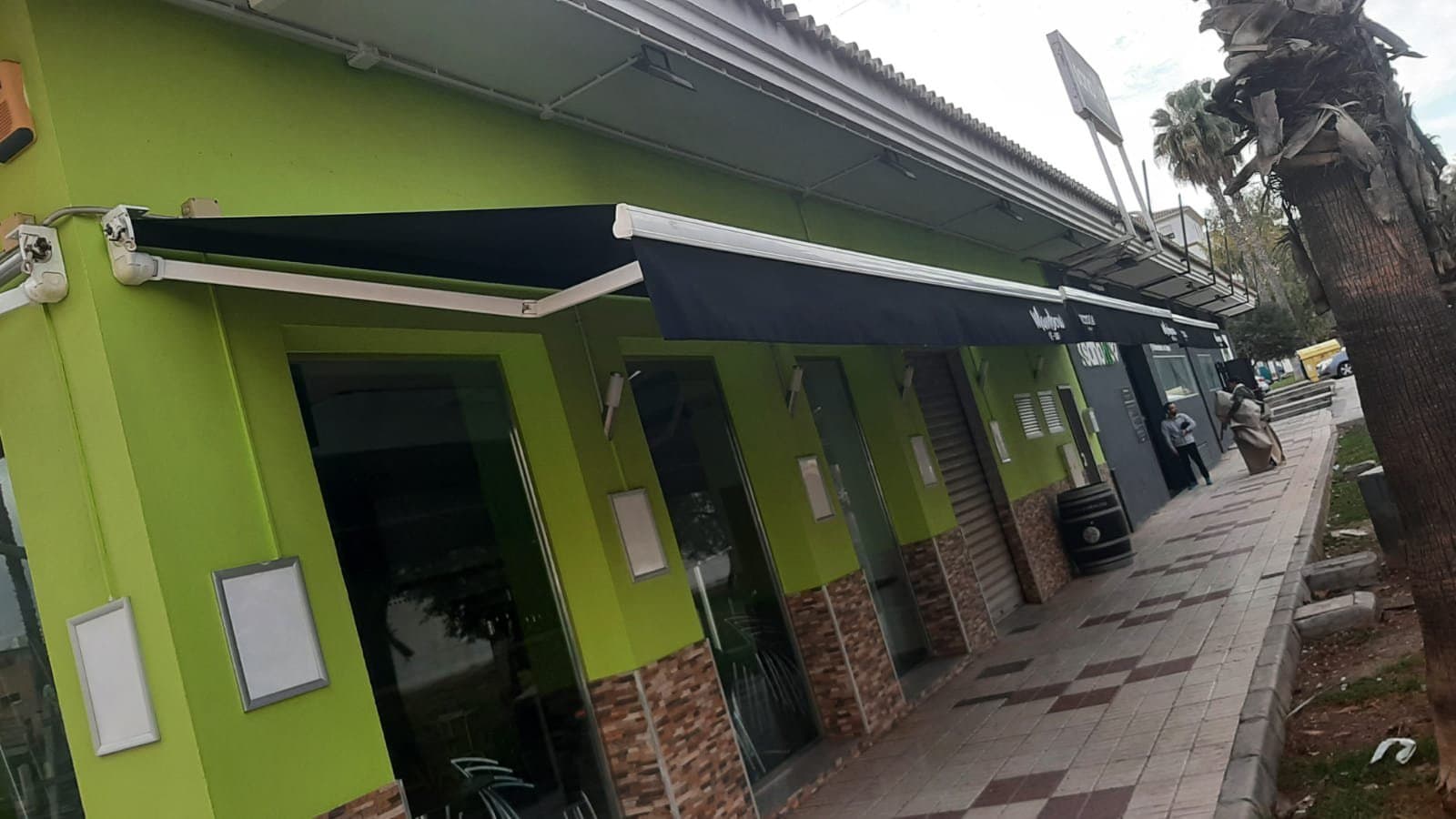 toldo articulado
